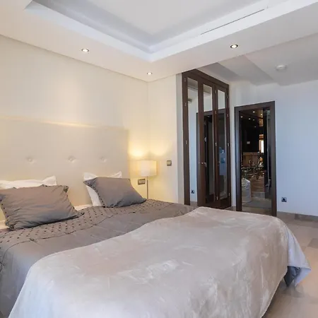 Apartment With Private Pool Estepona