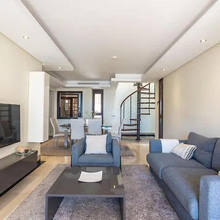 Apartamento Apartment With Private Pool